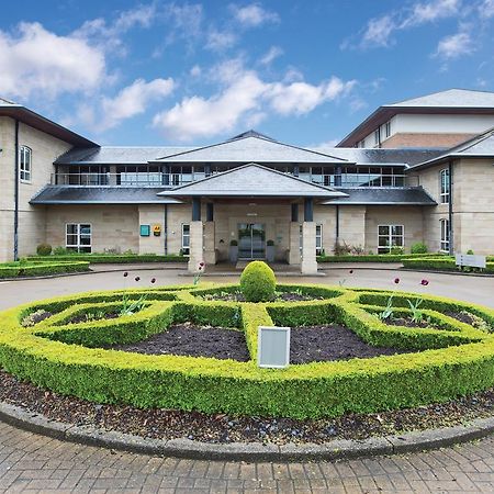 Thorpe Park Hotel And Spa Лийдс Екстериор снимка