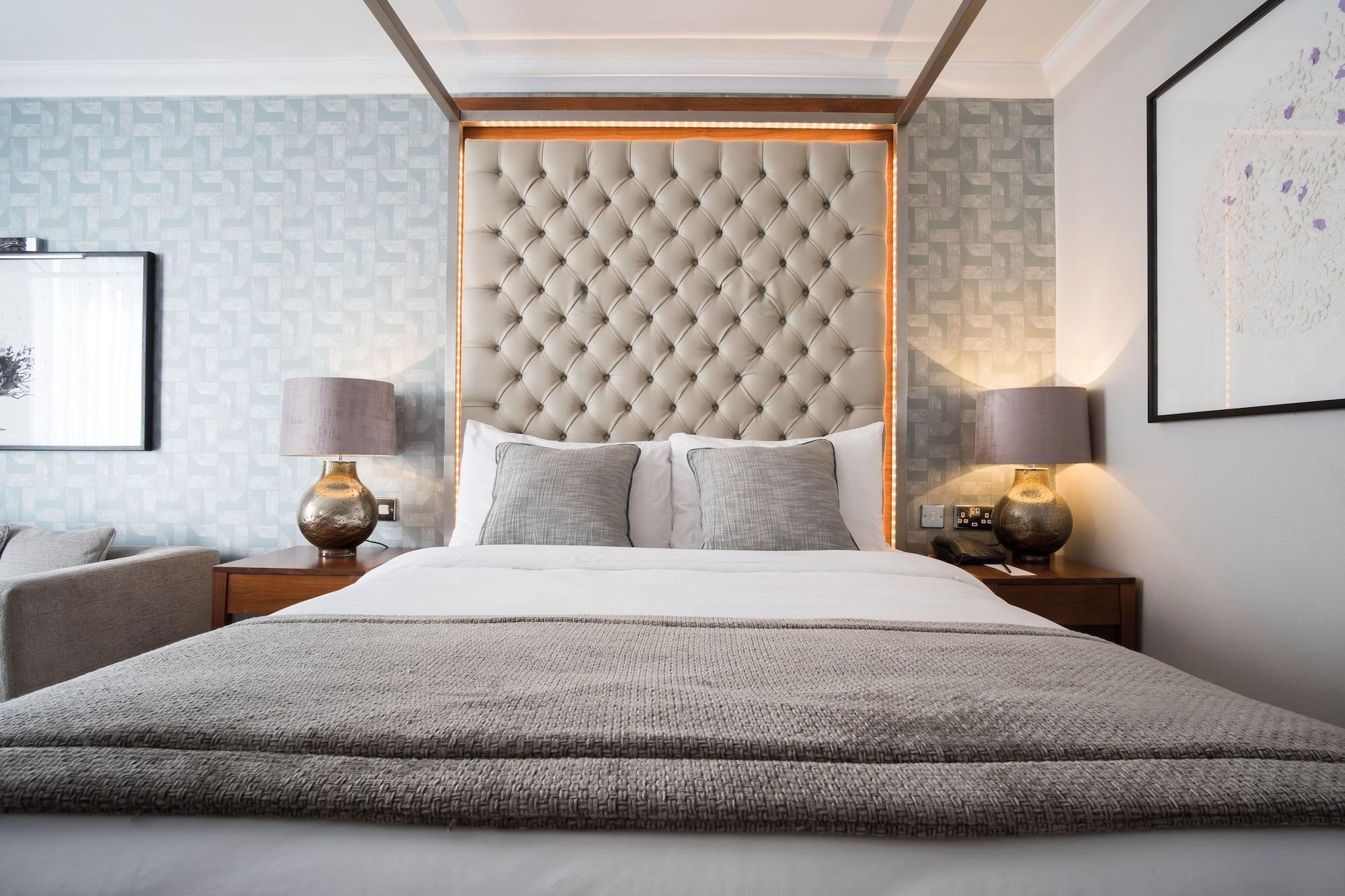 Thorpe Park Hotel And Spa Лийдс Екстериор снимка