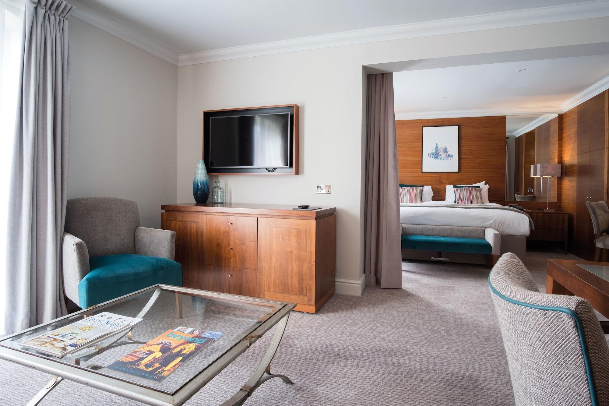 Thorpe Park Hotel And Spa Лийдс Екстериор снимка